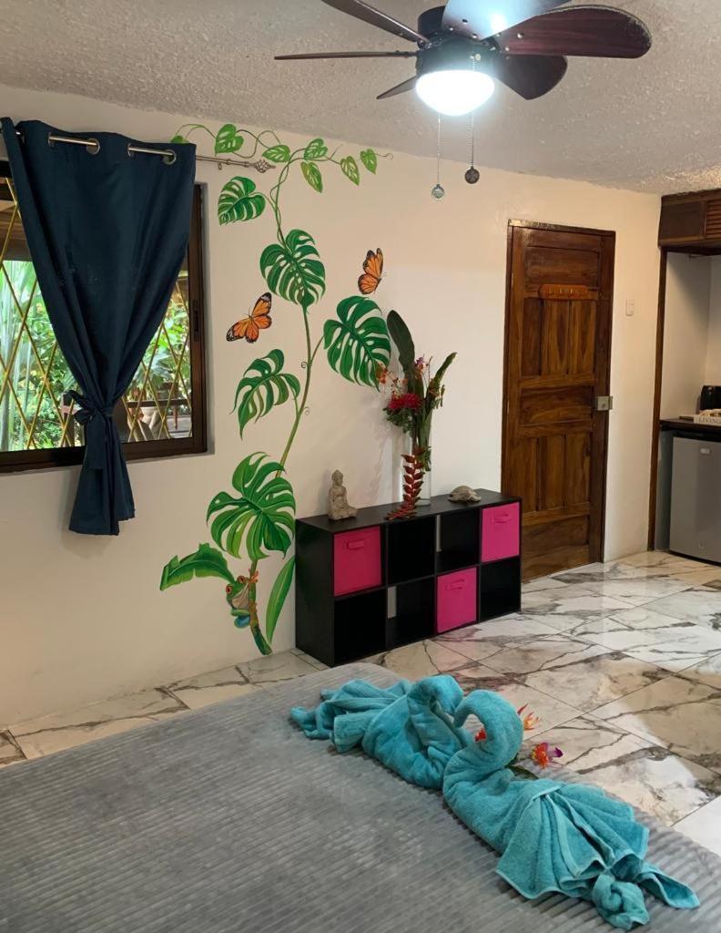 Casa Mambo Bed and Breakfast Cahuita Rum bild